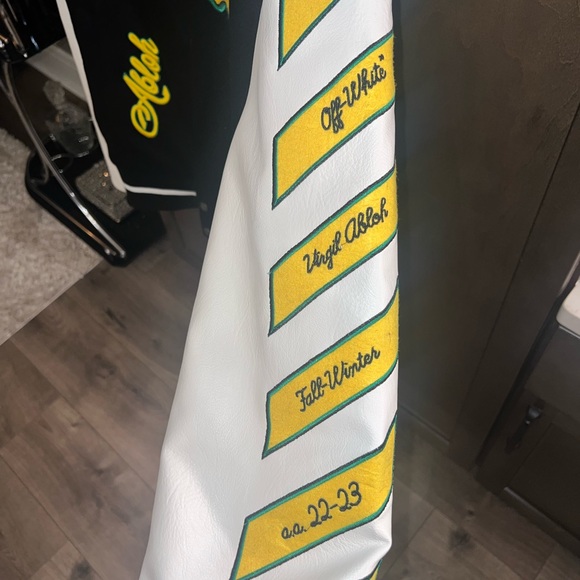 OFF-WHITE C/O VIRGIL ABLOH VARSITY JACKET - BLACK/YELLOW - Picture 5 of 7